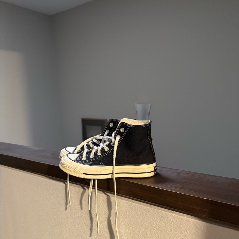 Converse All Star Chucks - sz 6 W